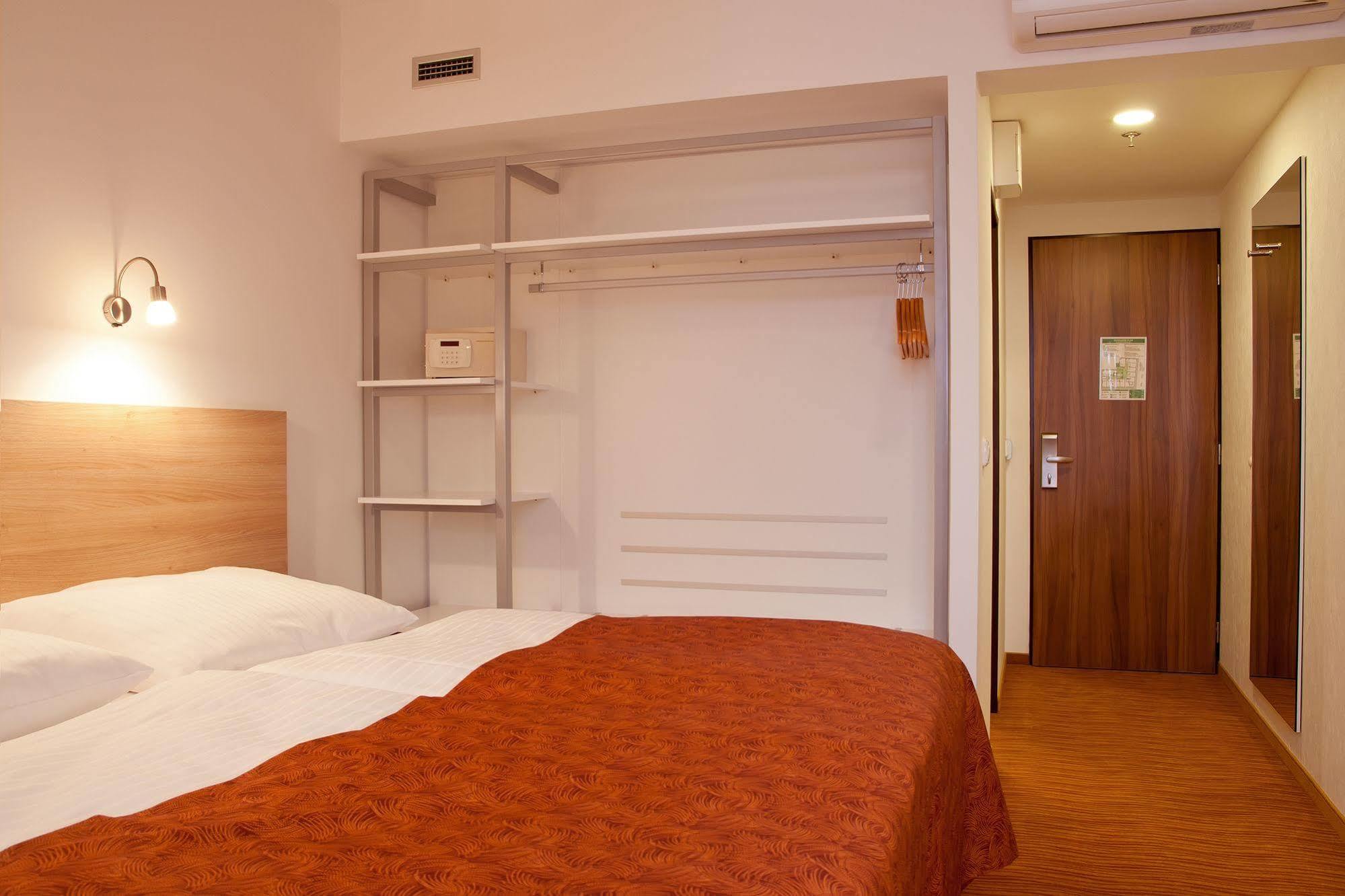 Ambiance 4* Prag